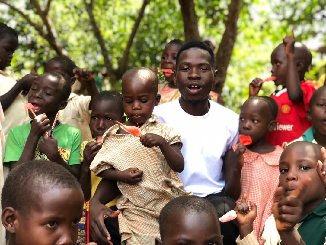 Help children in need 