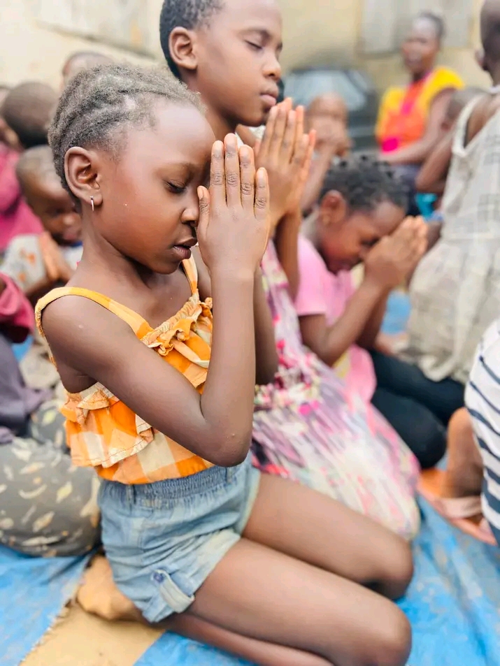 HELPING HOMELESS CHILDREN 