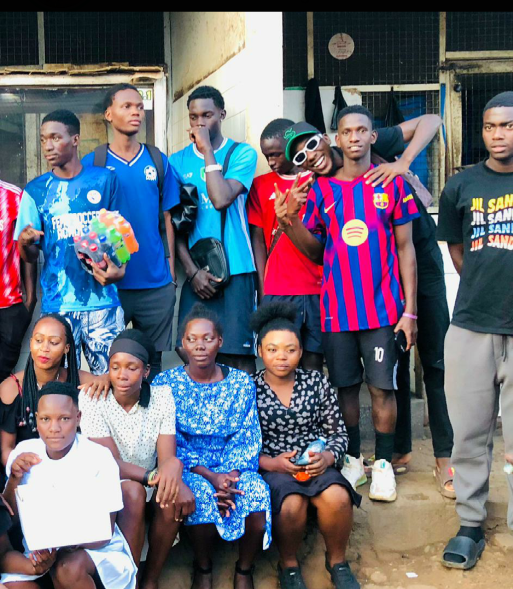 HELP HOMELESS CHILDREN GET BASIC NEEDS