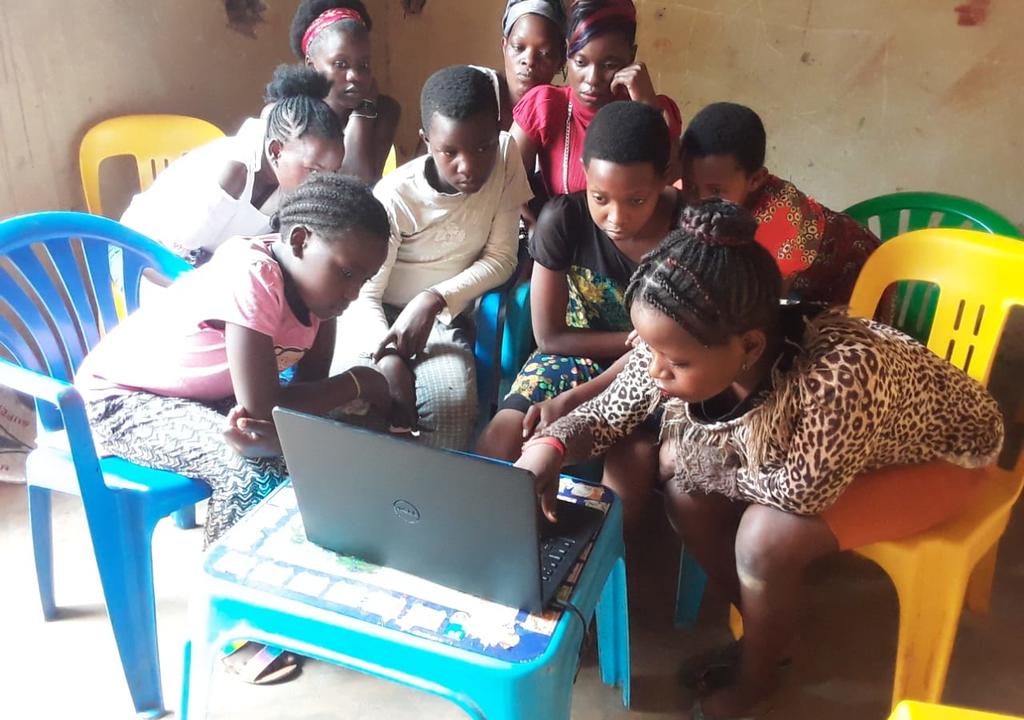 Give 100 Refugee Students Every Year a Chance to Pass Their Final Exams Through a Solar-Powered Learning Hub in Kyaka II Refugee Settlement, Western Uganda