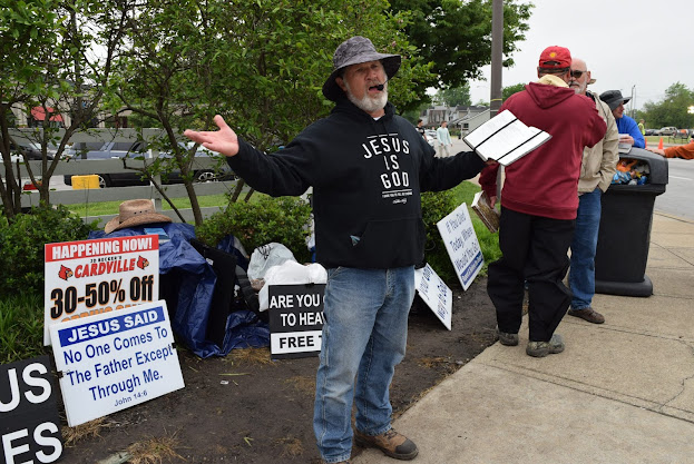 Support Street Evangelism Through Music Ministry 🥁